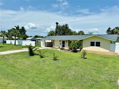 3122 Scranton St, PORT CHARLOTTE, FL, 33952-7179 | Card Image