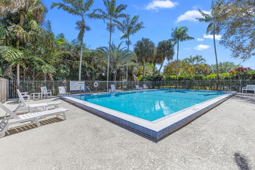 411 Nw 65th Ter, Plantation, FL, 33317-2471 | Card Image