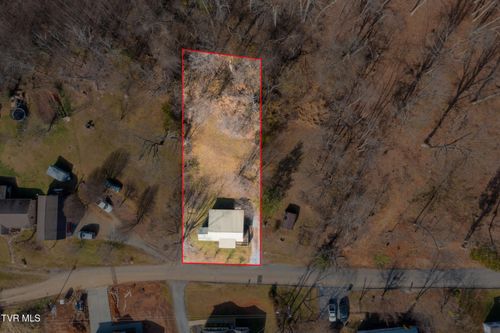 219 Old Siam Rd, Elizabethton, TN, 37643-4723 | Card Image