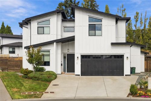 4157 Jagat Pl, Saanich, BC, V8X5H3 | Card Image
