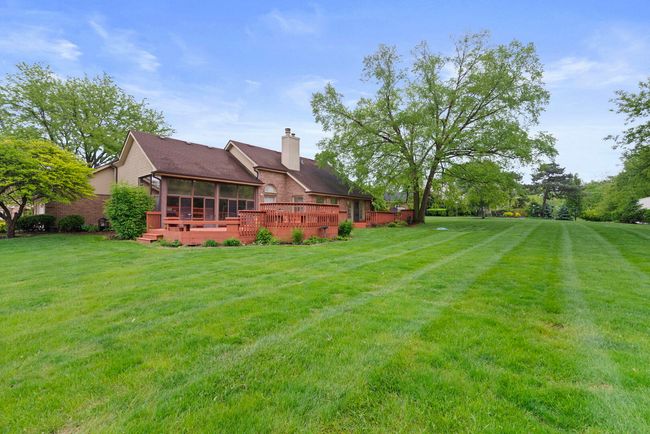 21570 N Inglenook Ln, House other with 3 bedrooms, 3 bathrooms and 2 parking in Deer Park IL | Image 21