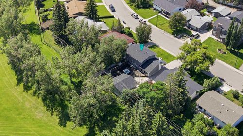 20 Mapleglade Close Se, Calgary, AB, T2J2G9 | Card Image