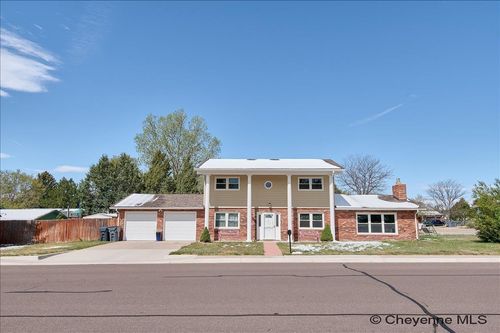 5020 Mountain Rd, Cheyenne, WY, 82009 | Card Image