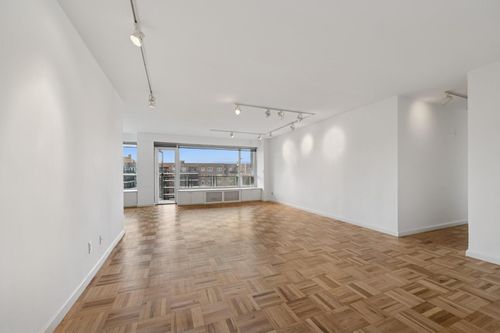 apt-7e-166 Powells Cove Blvd, Beechhurst, NY, 11357-1512 | Card Image