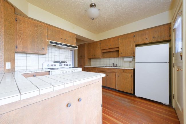 3905 W 19 Th Avenue, House other with 4 bedrooms, 2 bathrooms and 2 parking in Vancouver BC | Image 7
