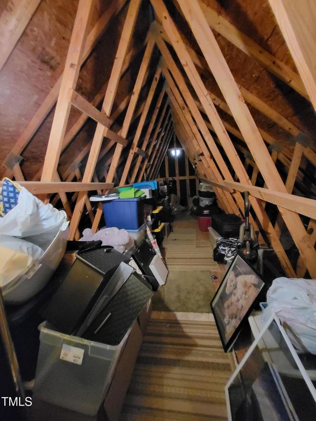 attic | Image 31