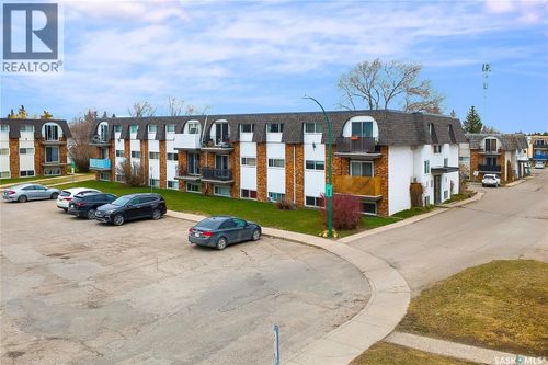17-3625 Chaben Pl, Saskatoon, SK, S7H4E9 | Card Image