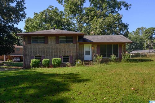 3314 Wentwood Cir, ADAMSVILLE, AL, 35005-2439 | Card Image