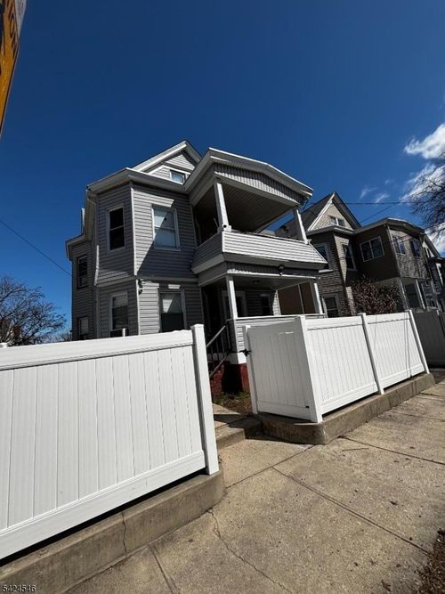 203 Lawrence St, Paterson, NJ, 07501-1130 | Card Image