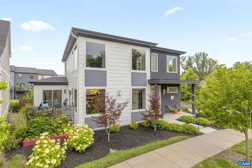 532 Bennett St, CHARLOTTESVILLE, VA, 22901-3776 | Card Image