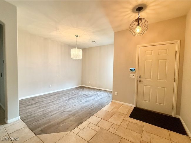 10847 Intro Ave, House other with 3 bedrooms, 2 bathrooms and null parking in Las Vegas NV | Image 4