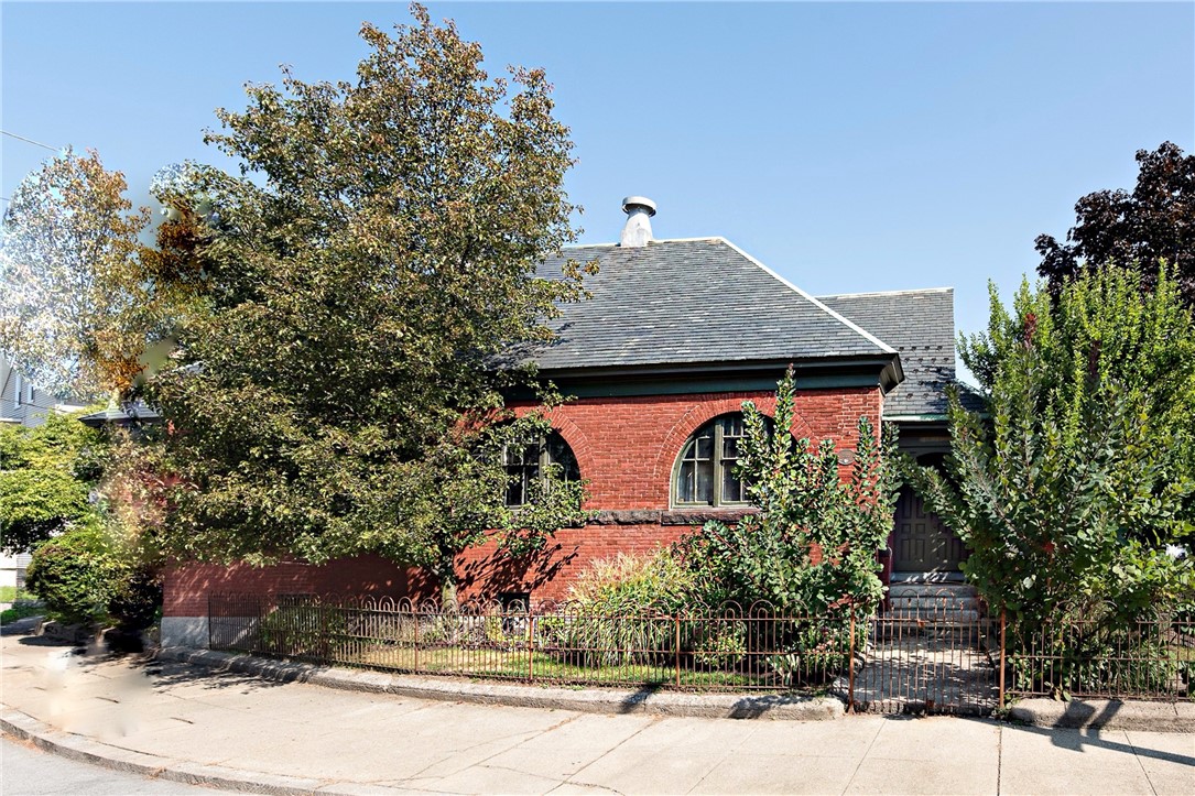 Mulberry St, Pawtucket, RI 02860