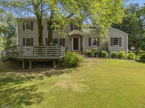 30 Plennert Rd, Flemington, NJ, 08822-1907 | Card Image