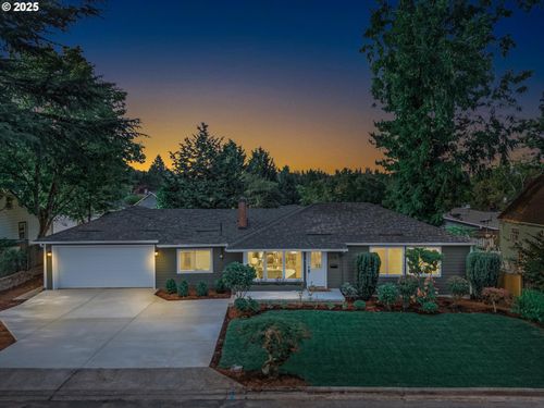 3216 Se Wister St, Milwaukie, OR, 97222-6893 | Card Image