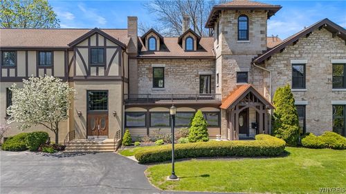 435 N 2nd St, Lewiston, NY, 14092-1280 | Card Image