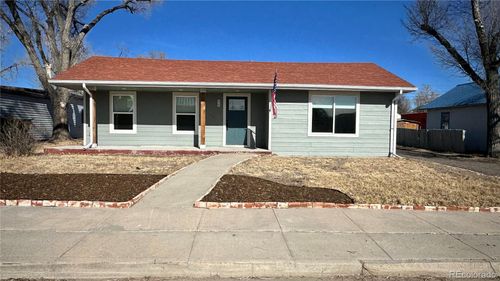 215 6th St, Hugo, CO, 80821-5041 | Card Image