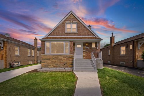 9411 S Springfield Ave, Evergreen Park, IL, 60805-2016 | Card Image