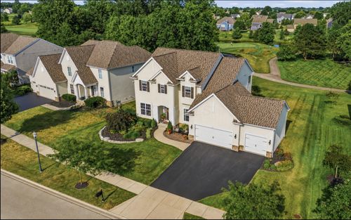 1001 Ballater Dr, Delaware, OH, 43015-7216 | Card Image