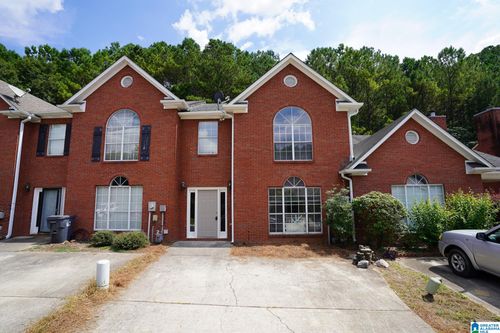 443 Cambrian Ridge Trl, PELHAM, AL, 35124-4831 | Card Image