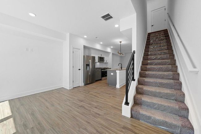 12 - 1106 Oak St, Condo with 2 bedrooms, 3 bathrooms and null parking in Columbus OH | Image 8