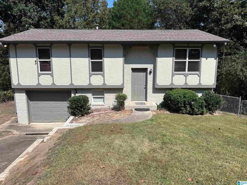 3108 Cobblestone Dr, BIRMINGHAM, AL, 35215-1210 | Card Image