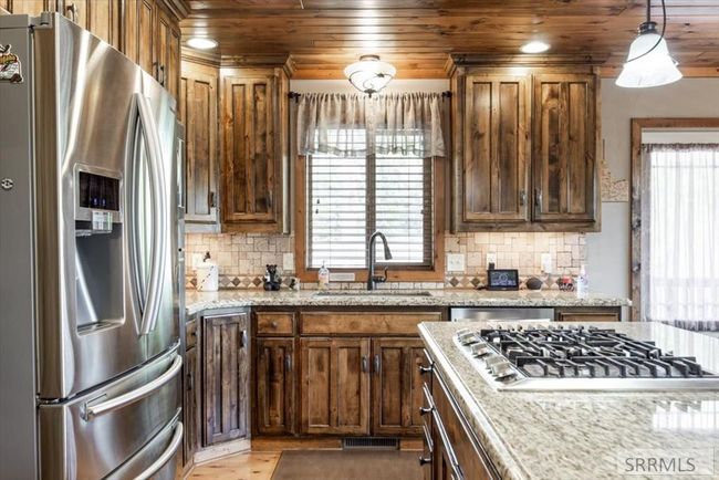3568 S Beaver Springs Rd, House other with 3 bedrooms, 2 bathrooms and 6 parking in Island Park ID | Image 12