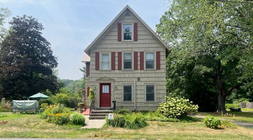 94 Meridian St, Greenfield, MA, 01301-3857 | Card Image