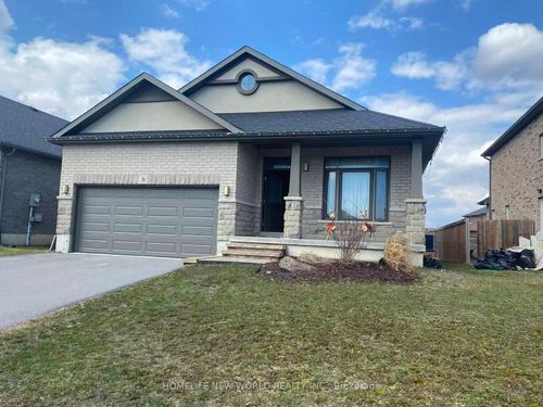 20 Kempton Ave, Belleville, ON, K8N0E9 | Card Image