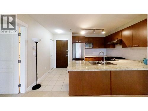 228-9399 Tomicki Ave, Richmond, BC, V6X0H6 | Card Image