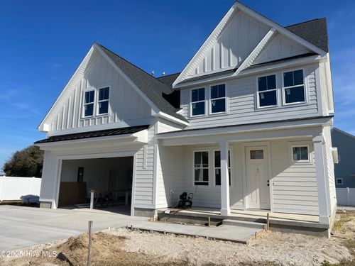 201 Coastline Cir, Cedar Point, NC, 28584-0220 | Card Image