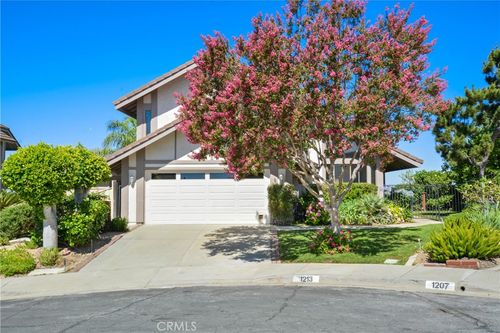 1213 Calle Vistaso, San Dimas, CA, 91773-3907 | Card Image