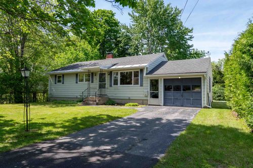 99 Jackson Ave, Rutland, VT, 05701-4547 | Card Image