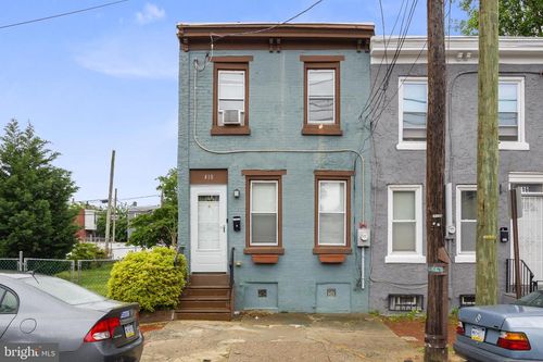 418 Vine St, CAMDEN, NJ, 08102-1926 | Card Image