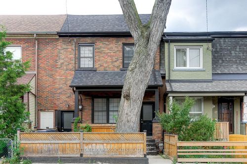 69 Palmerston Ave, Toronto, ON, M6J2J2 | Card Image