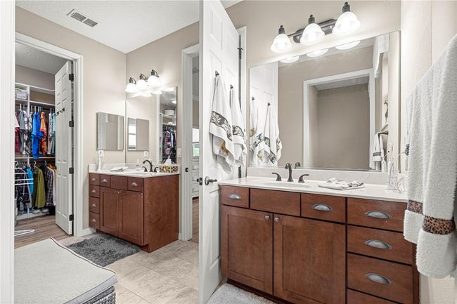 9925 Sw 95 Th Loop, House other with 3 bedrooms, 3 bathrooms and null parking in Ocala FL | Image 45