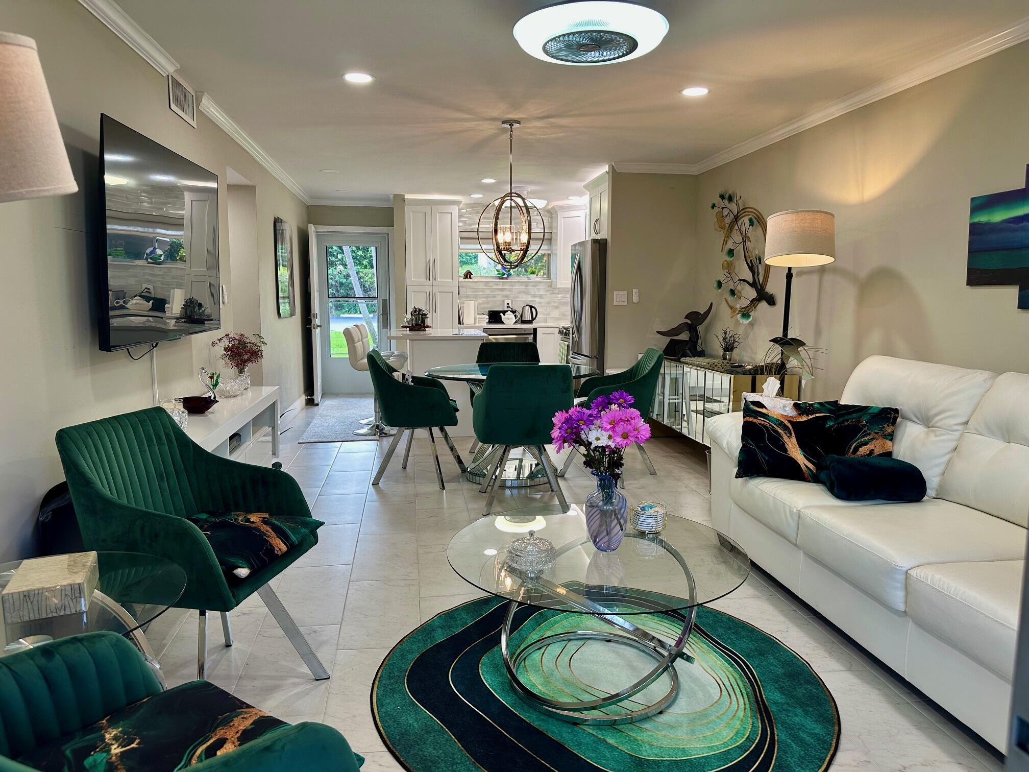 Residential Lease in Lake Worth