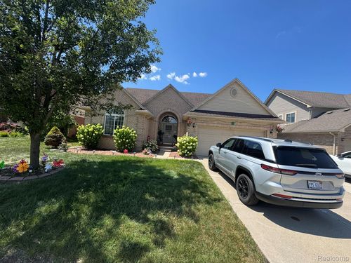 324 Cherry Ln, Inkster, MI, 48141-1499 | Card Image