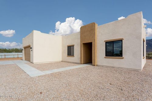 4601 E Magoo Road, Tucson, AZ, 85739 | Card Image