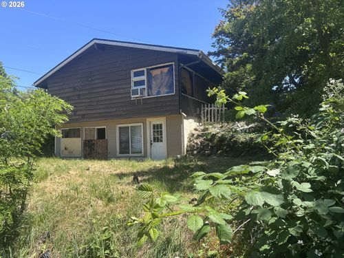 6166 Sw Wilbard St, Portland, OR, 97219-5641 | Card Image