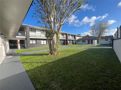 apt-6-1610 N 25th St, FORT PIERCE, FL, 34947-1996 | Card Image