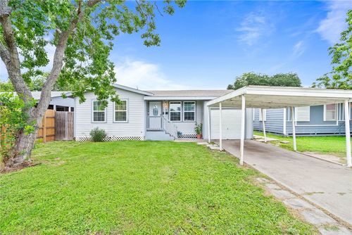 949 Bobalo Dr, Corpus Christi, TX, 78412-3440 | Card Image
