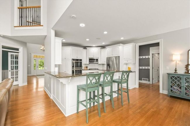 2704 Sw Gray Ln, House other with 5 bedrooms, 5 bathrooms and null parking in Lee's Summit MO | Image 12