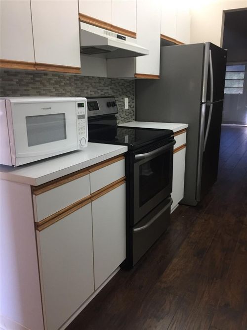 211-1300 Sw 124th Ter, Pembroke Pines, FL, 33027-4007 | Card Image