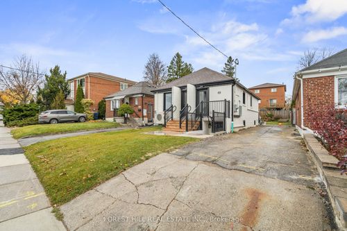 a-69 Claybrooke St, York, ON, M6M3P8 | Card Image