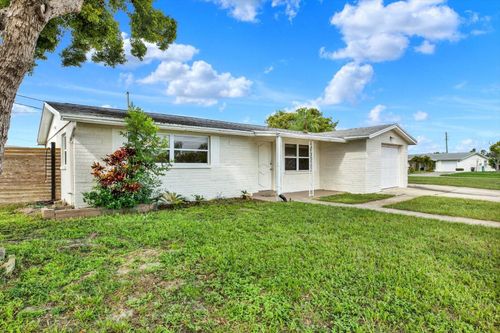 1313 Chancellor Dr, Holiday, FL, 34690-6461 | Card Image
