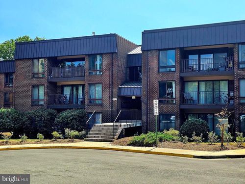 apt-101-126 Roberts Ln, ALEXANDRIA, VA, 22314-4631 | Card Image