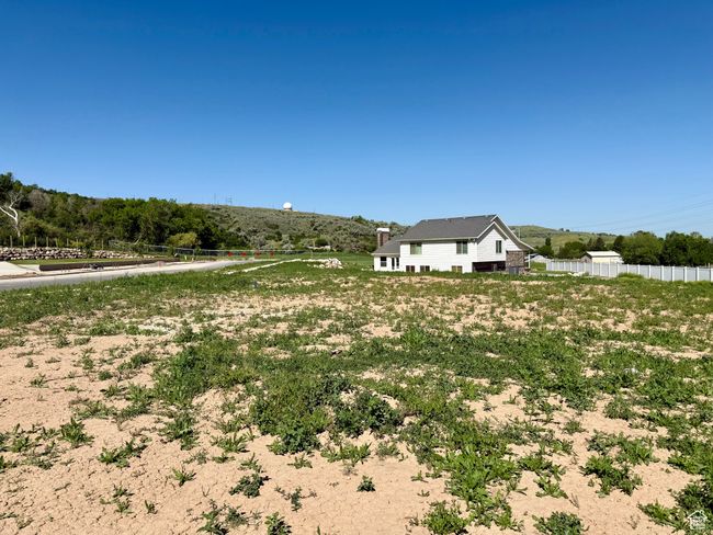 View of yard | Image 15