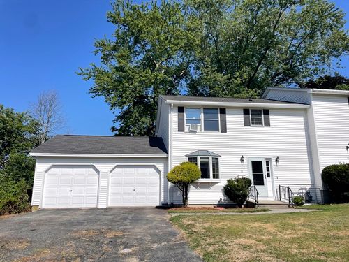 11-11 Fernwood St, North Andover, MA, 01845-4104 | Card Image