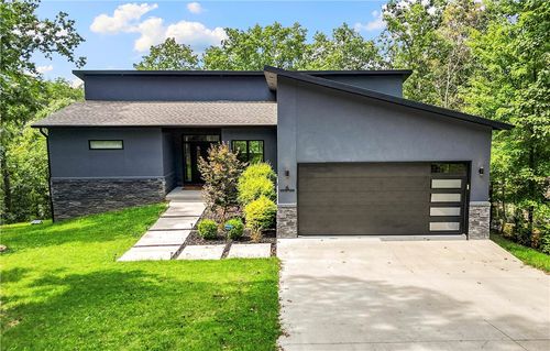 6 Upton Ln, Bella Vista, AR, 72714-2126 | Card Image