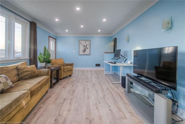 1327 Queen St, House other with 4 bedrooms, 1 bathrooms and 12 parking in New Dundee ON | Image 17